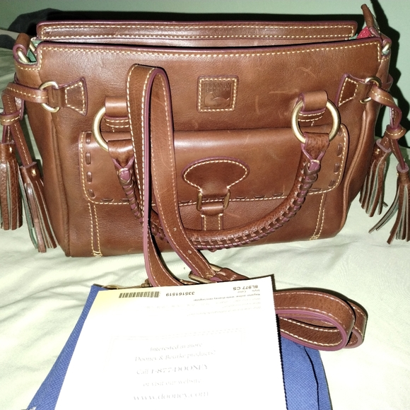 Dooney & Bourke Florentine medium leathe satchel, never used, discontinued color - Picture 6 of 16